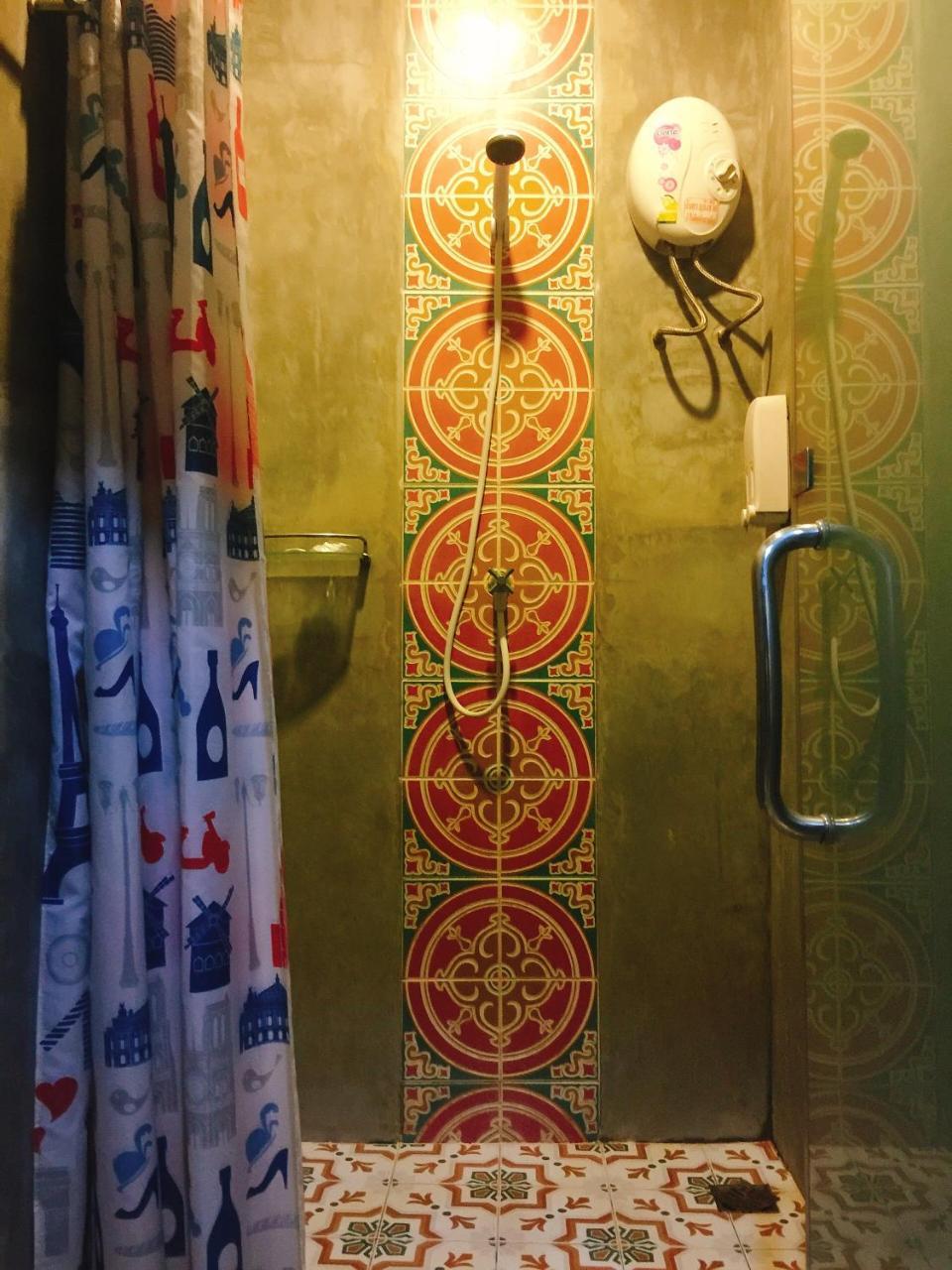 Phuket Sunny Hostel Εξωτερικό φωτογραφία
