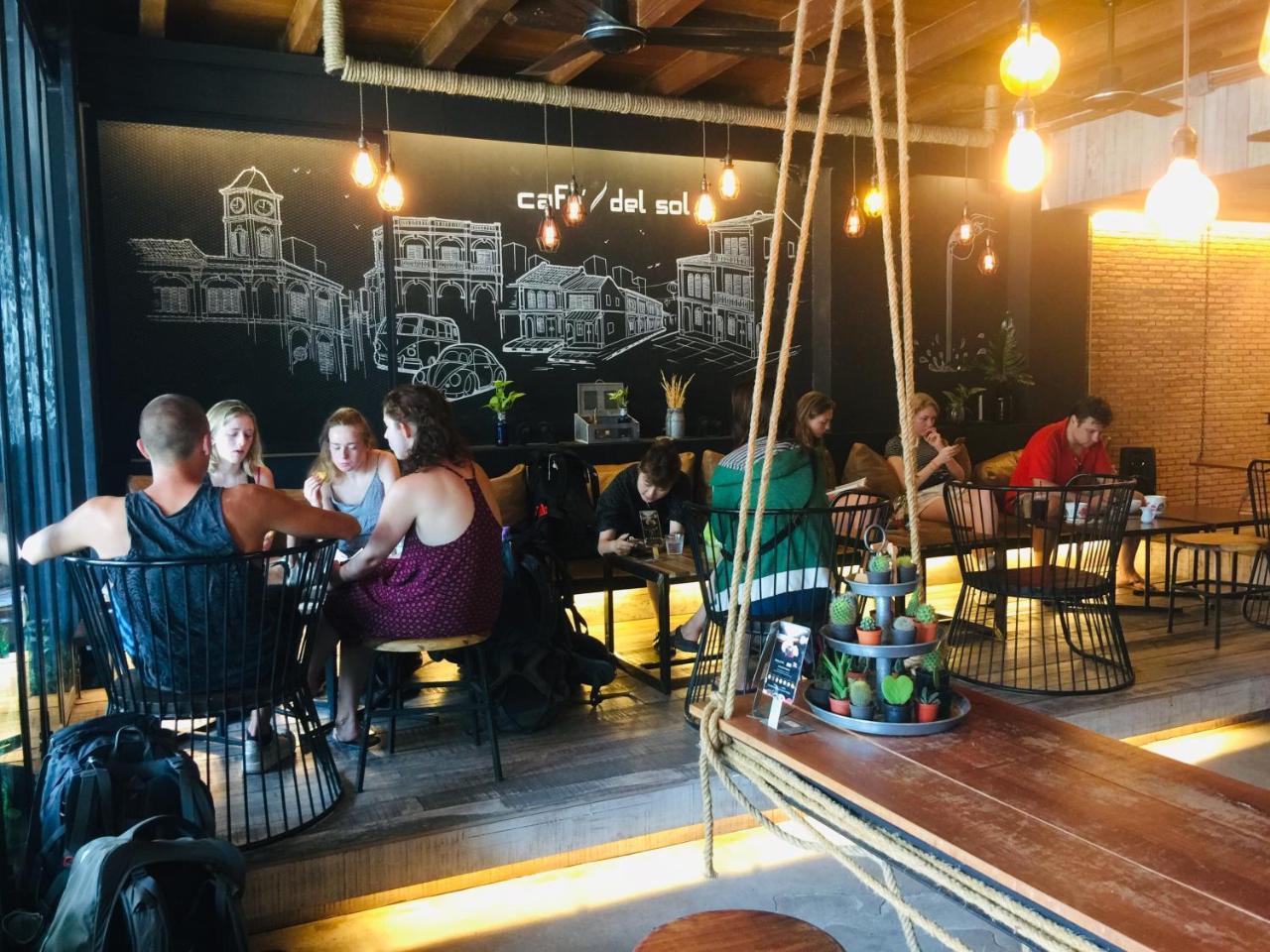 Phuket Sunny Hostel Εξωτερικό φωτογραφία